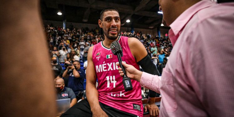 Gustavo Ayón consigue el título en Puerto Rico con los Capitanes de Arecibo