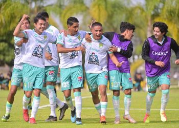 La Fiera juvenil toma ventaja ante Santos en los cuartos de final