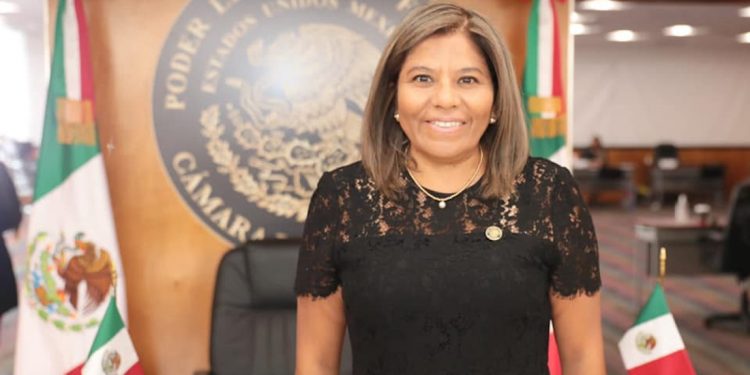 María José Alcalá, primera mujer en dirigir el Comité Olímpico Mexicano