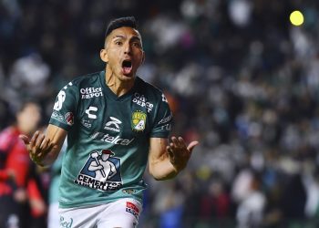 Ángel Mena supera a Sergio ‘Xelajú’ Anaya entre los goleadores históricos del León en liga