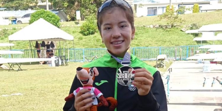 Ximena Castellanos en remo entrega una plata más para Guanajuato en Cali 2021