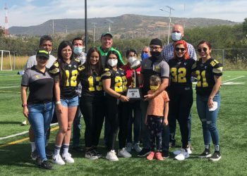 Premian a Cobras, campeonas de la Liga Femenil de Futbol Americano
