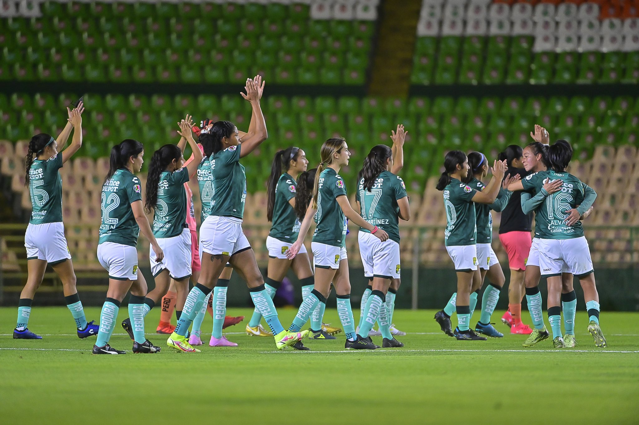 León Femenil al fin suma puntos pero sigue en el fondo de la tabla