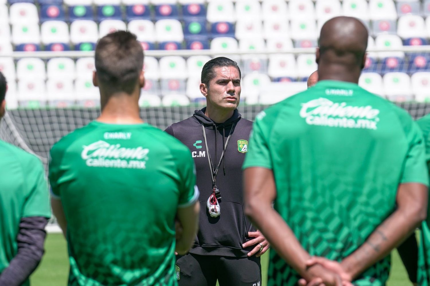 Christian Martínez es el técnico interino del León tras la salida de Ariel Holan