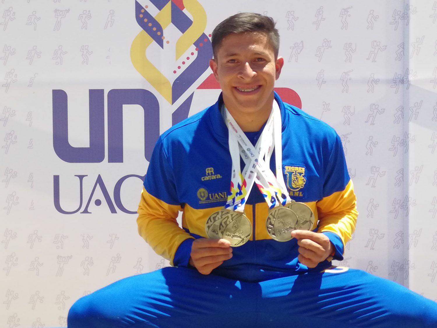Édgar Ramírez se convierte en multicampeón nacional de la Universiada