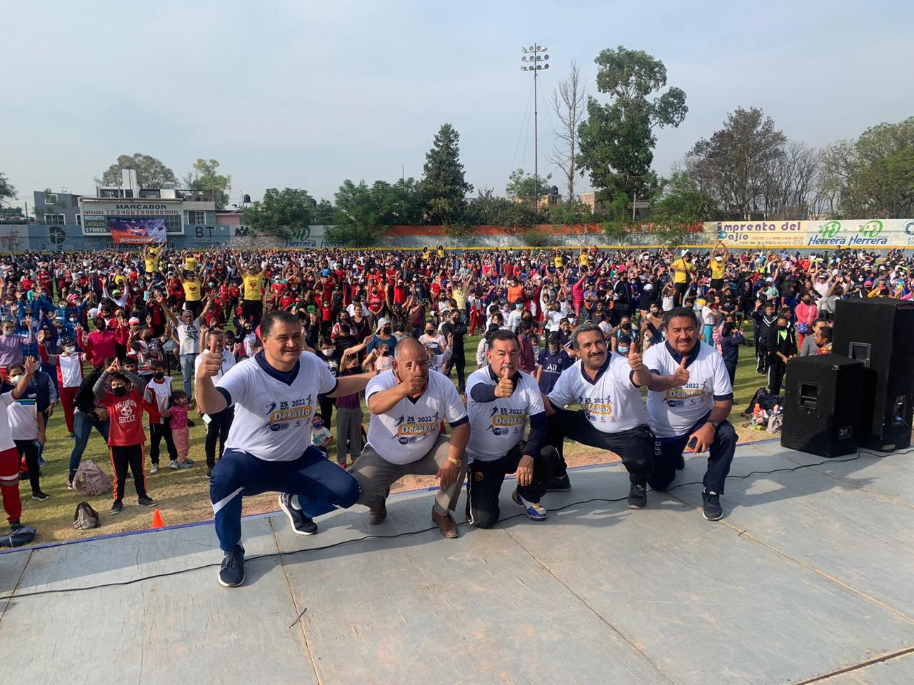 Dan banderazo a Día del Desafío 2022 en Celaya