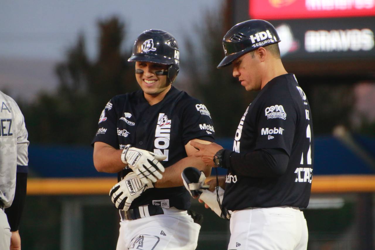 Bravos empareja la serie ante Rieleros en el Domingo Santana