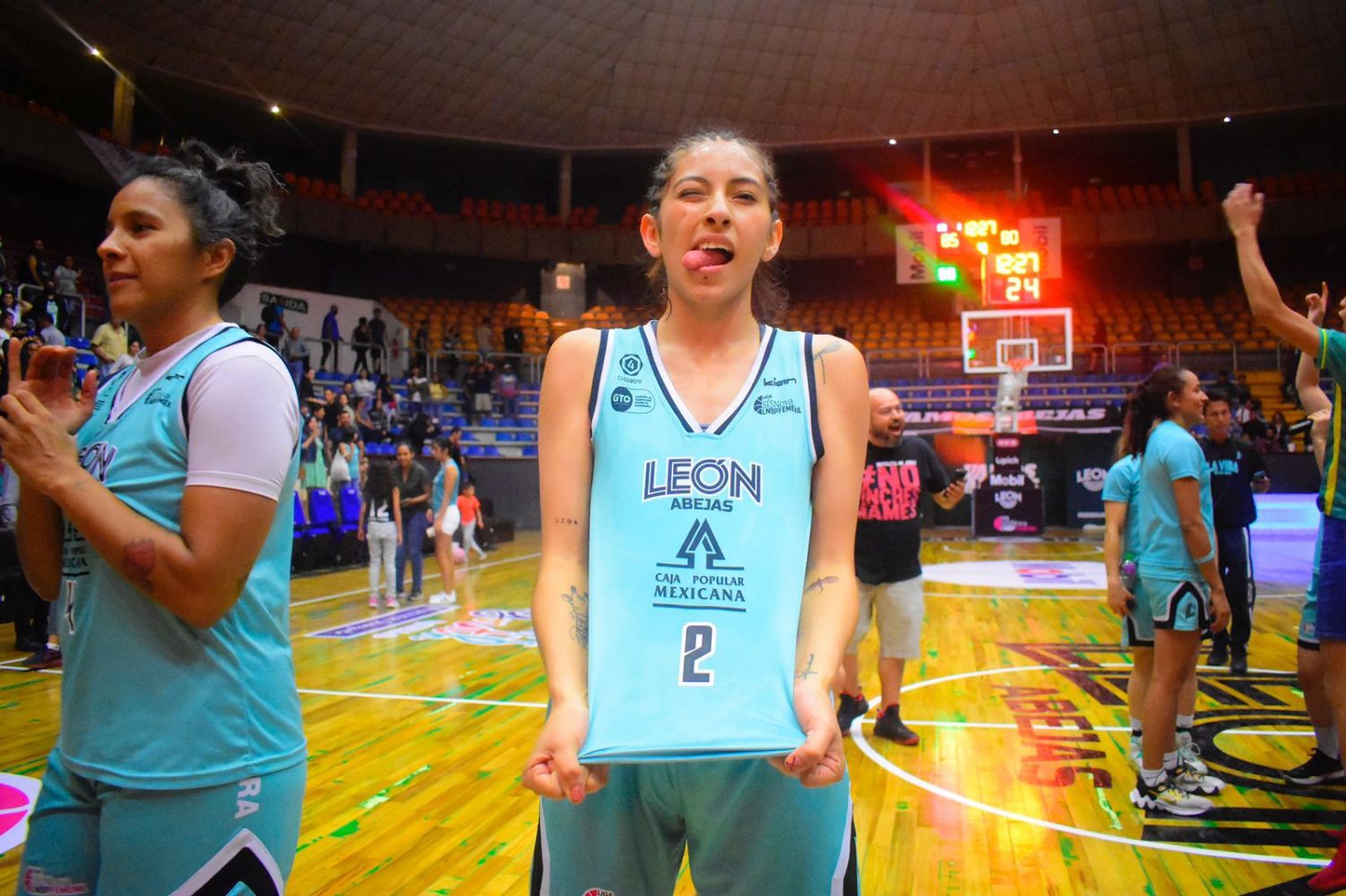 Abejas Femenil saca la casta y obliga al quinto juego tras vencer a Libertadoras