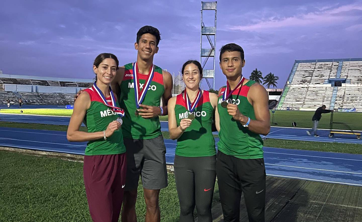 Consigue Cecilia Tamayo par de medallas en Cuba