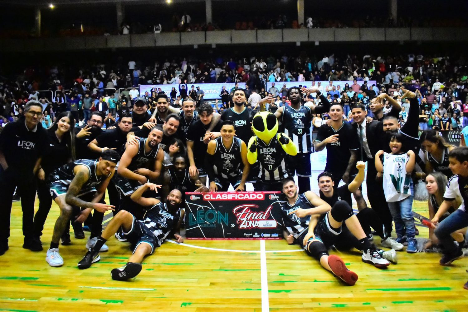 ¡Lo hicieron! Abejas de León elimina a Libertadores y llega a la final de zona