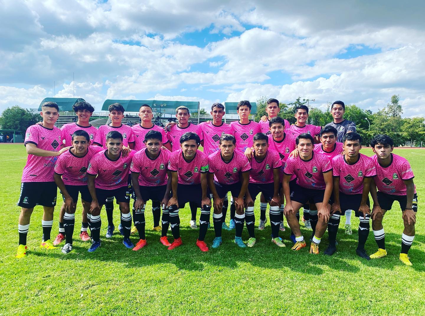 Atlético Leonés se lleva el punto extra en casa ante la UAZ