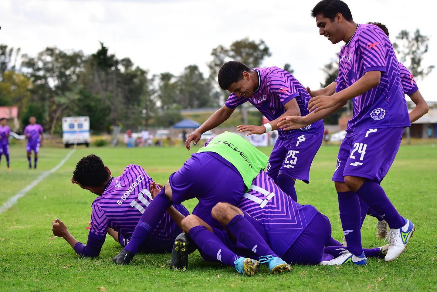 Club Suré se impone en partidazo a Cachorros de León
