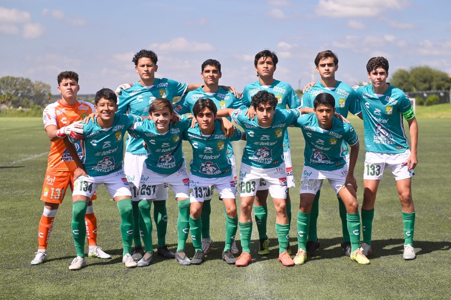 León GEN da la cara por los equipos leoneses en jornada complicada