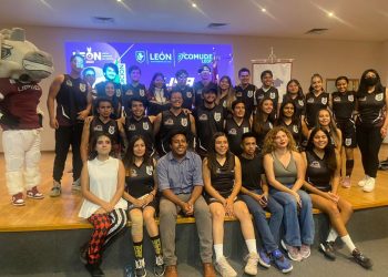 Se inaugura la primera Liga Universitaria Somos León