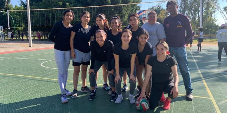 Intensa actividad en el arranque de la Liga Universitaria Somos León