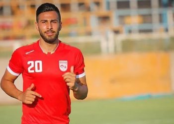 Condenan a muerte a futbolista iraní Amir Nasr-Azadani por apoyar protestas de mujeres