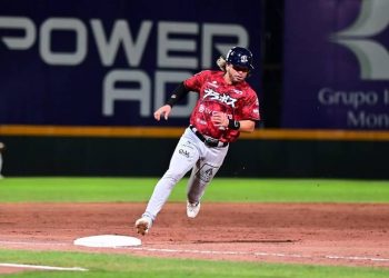 Se potencializa Bravos de León con Jairo Pérez, Max Kuhns y Josuan Hernández