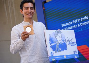 Recibe Donovan Carrillo el Premio Estatal del Deporte Guanajuato 2022