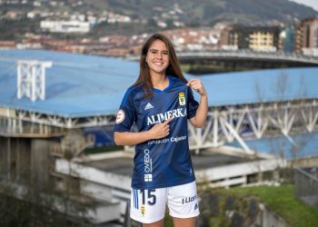 Cruza el charco – Leonesa Paulina Gómez llega al Real Oviedo