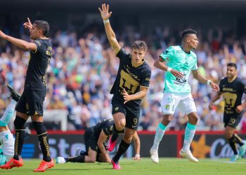 Pumas se da gusto y golea a León