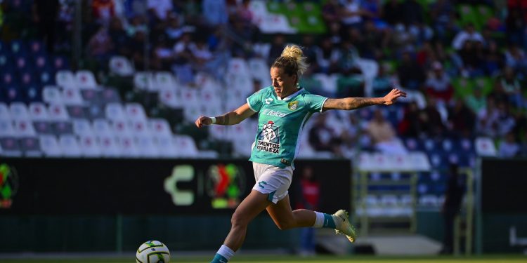 Con el pie derecho; León Femenil debuta con victoria ante Necaxa