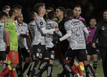 Amargo empate del León en casa de Bravos de Juárez
