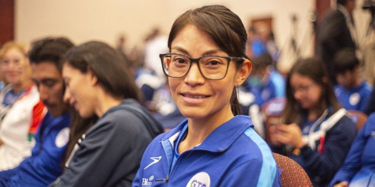 Laura Galván se alista para Mundial de Cross Country