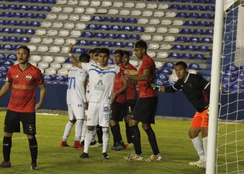 Rescata Lobos ULMX el empate y punto extra en casa ante Catedráticos Salamanca
