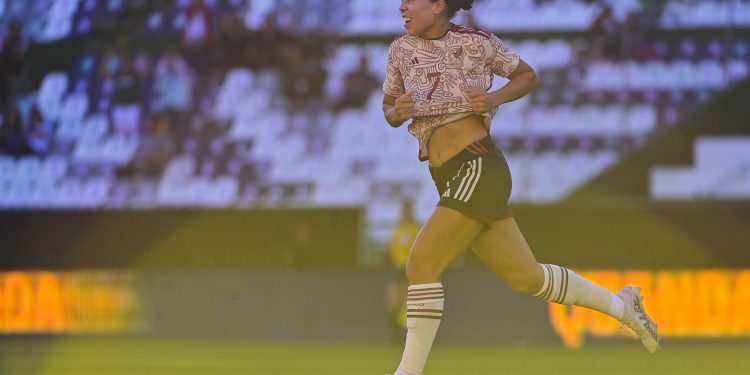 México se estrena con triunfo y liderato en la Women Revelations Cup