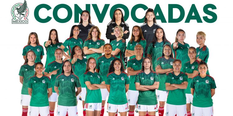 Charlyn Corral y Kenti Robles, en el Tri Femenil que jugará la Revelations Cup en León