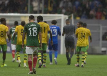La selección mexicana no convence y no pasa del empate ante Jamaica