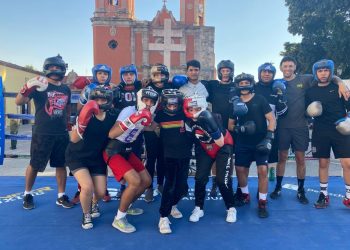 Se lucen Fieras en el Ring con los puños en entrenamiento en San Juan de Dios