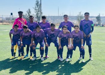 Club Suré se le escapa la victoria ante Zorros FC, pero sigue en busca de liguilla