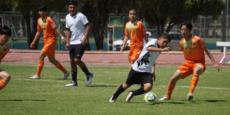 Hiroshima y Celaya-Atlético Leonés toman la cima de la Copa Fraternidad
