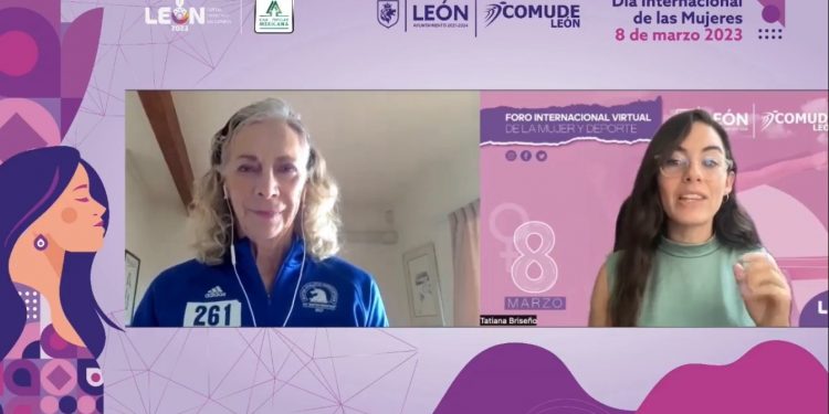 Conmemora Comude León a la mujer con Foro plagado de campeonas deportivas