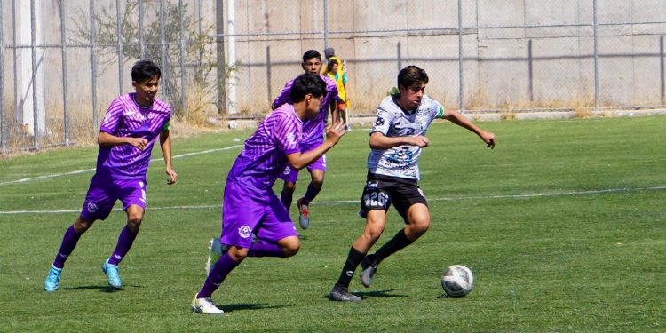 Semana de duelos clave en el Grupo XII de la Liga TDP