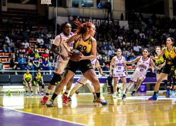 Pierde Mieleras de Guanajuato el invicto ante un fuerte cuadro de Teporacas