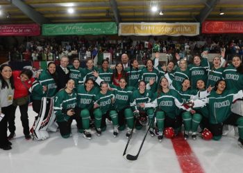 México logra bronce histórico en Mundial de Hockey sobre Hielo
