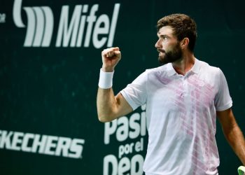 Sorprende Elmar Epujovic y elimina a Facundo Bagnis en el León Open