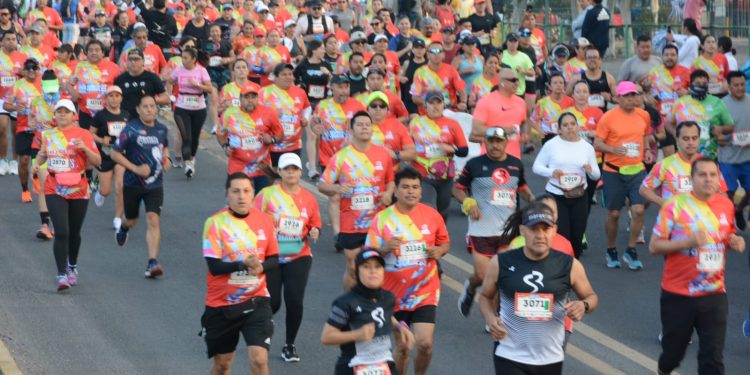 Margarito y Araceli triunfan en el Maratón de Celaya 2023