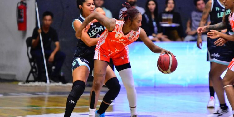 Se le escapa segunda victoria a Abejas Femenil en los últimos segundos