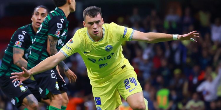 Federico Viñas, muy cerca de ser nuevo delantero del Club León