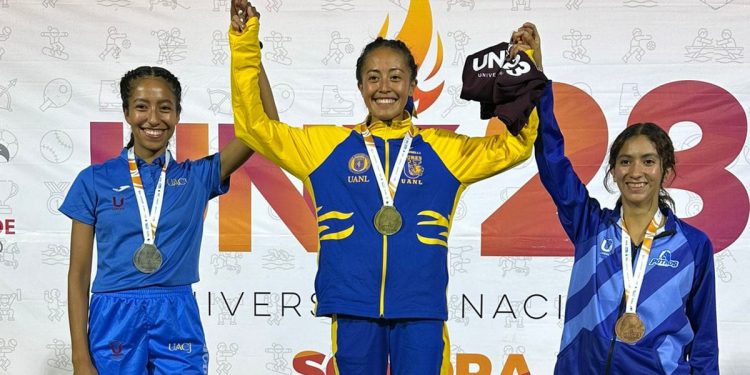 Arian Chia, bicampeona en 3000m con obstáculos en Universiada Nacional