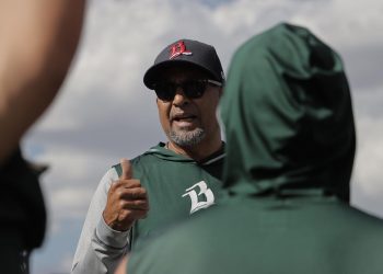 Se va uno más… Orlando Merced deja de ser manager de Bravos de León