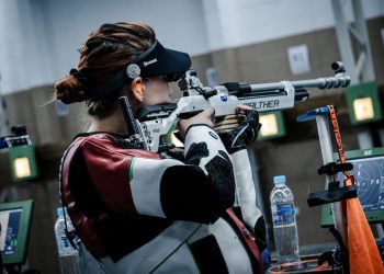 Suma Andrea Palafox plata y bronce en Tiro Rifle aire 10 metros, individual y en equipo