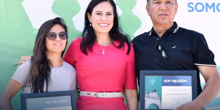 Reciben el galardón «Soy de León» dos impulsores del deporte