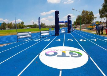 Estrena San Francisco del Rincón pista de atletismo