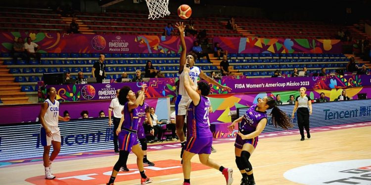 Venezuela saca importante victoria sobre Cuba