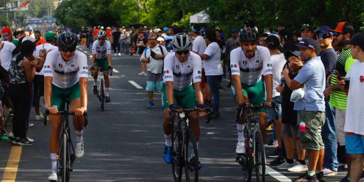 Prado y Castillo entre los 18 mejores en el ciclismo de ruta en JCC
