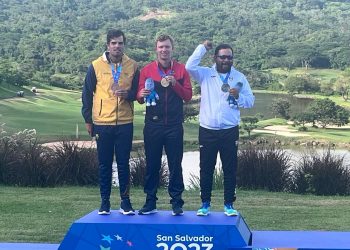 El Camarón aporta una plata más para México